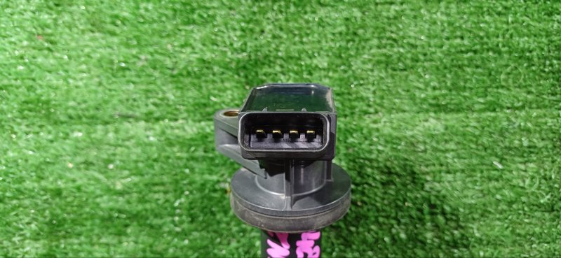 Катушка зажигания Wish 2005 ZNE14 1ZZ-FE