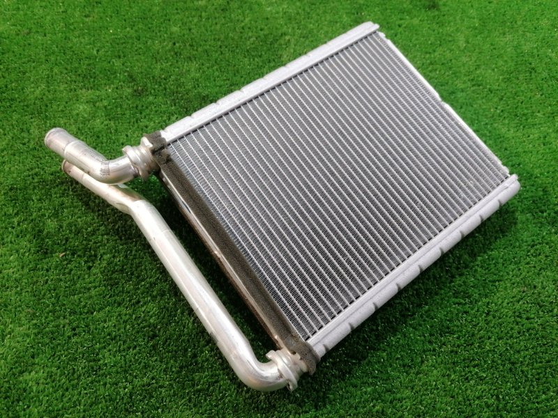 Радиатор печки Toyota Corolla Axio 2008 ZRE144 2ZR-FE 8710742170 контрактная