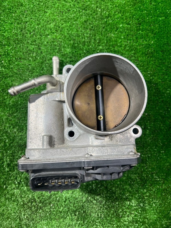 Дроссельная заслонка Toyota Harrier 2004 MCU36 1 MZ-FE 2203020060 контрактная