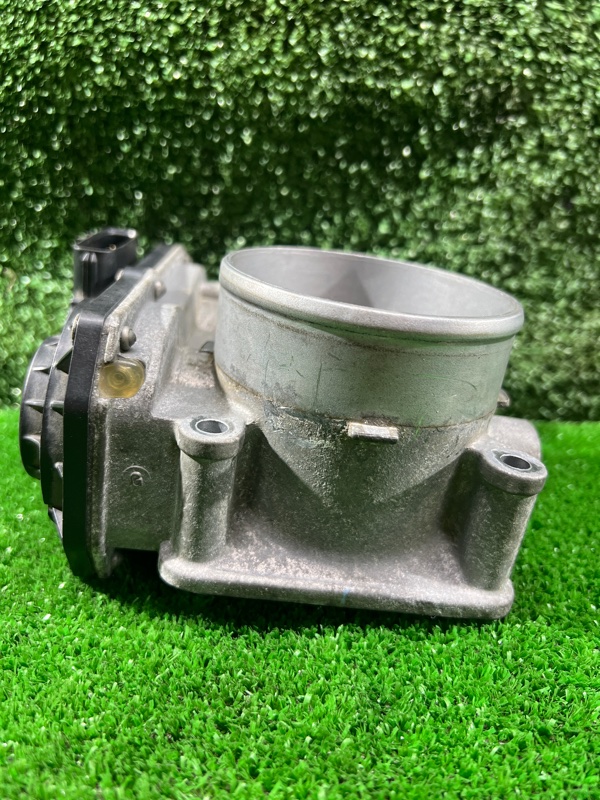 Дроссельная заслонка Toyota Harrier MCU36 1 MZ-FE