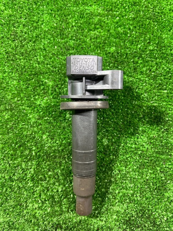 Катушка зажигания Toyota Wish ZNE14 1ZZ-FE