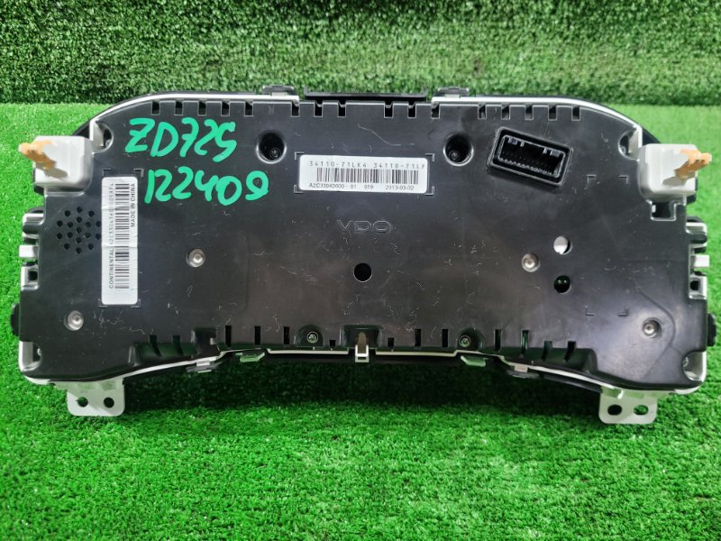 Панель приборов Swift 2013 ZD72S K12B