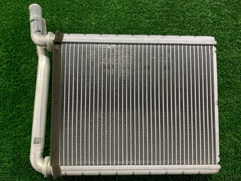 Радиатор печки Wish 2009 ZGE25 2ZR-FAE Радиатор печки Wish 2009 ZGE25 2ZR-FAE