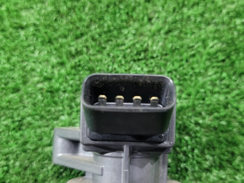 Катушка зажигания Allion 2004 ZZT245 1ZZ-FE