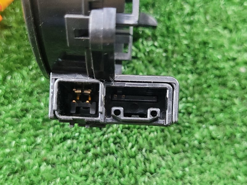 Шлейф-лента подушки безопасности Premio 2006 ZZT245 1ZZ-FE