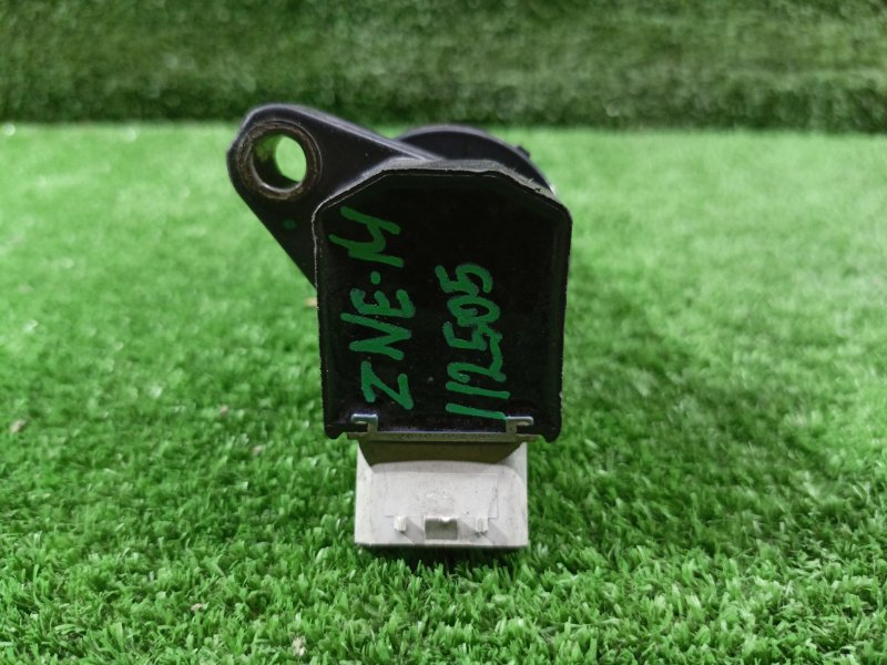 Катушка зажигания Wish 2006 ZNE14 1ZZ-FE