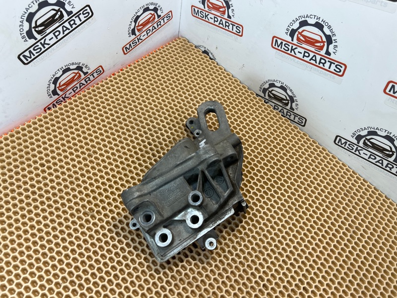 Кронштейн двигателя Volvo S 60 B4164T3 Кронштейн двигателя Volvo S 60 B4164T3