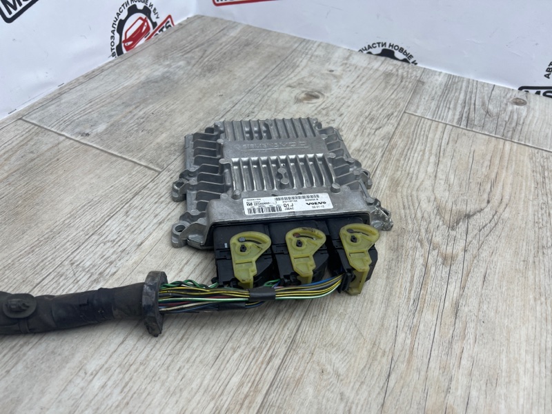 Блок управления двигателем s40 2 поколение
