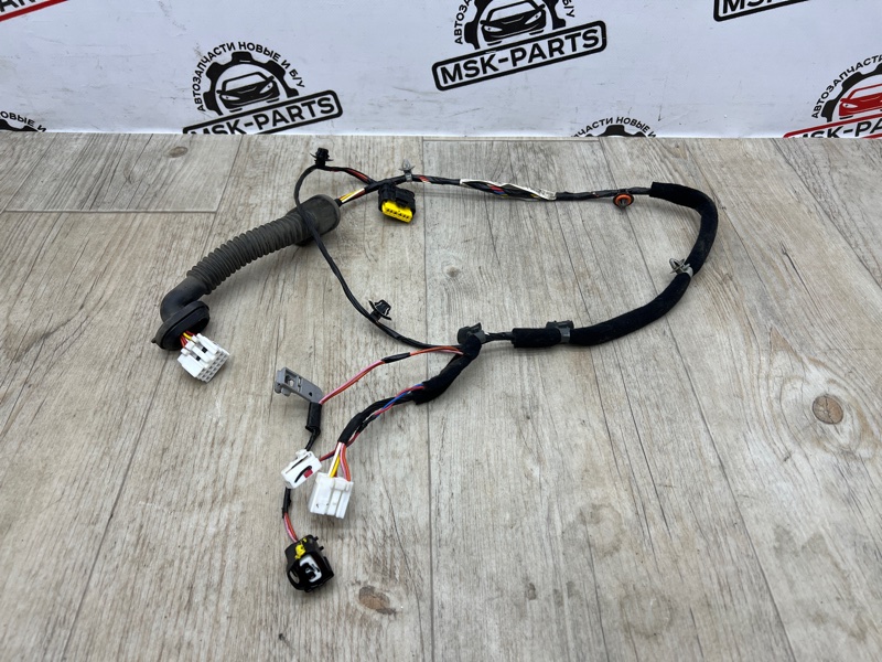 Запчасть проводка двери задняя левая Kia Soul 2011 AM 916552K010 контрактная Проводка двери задняя левая Kia Soul 2011 AM 916552K010 контрактная