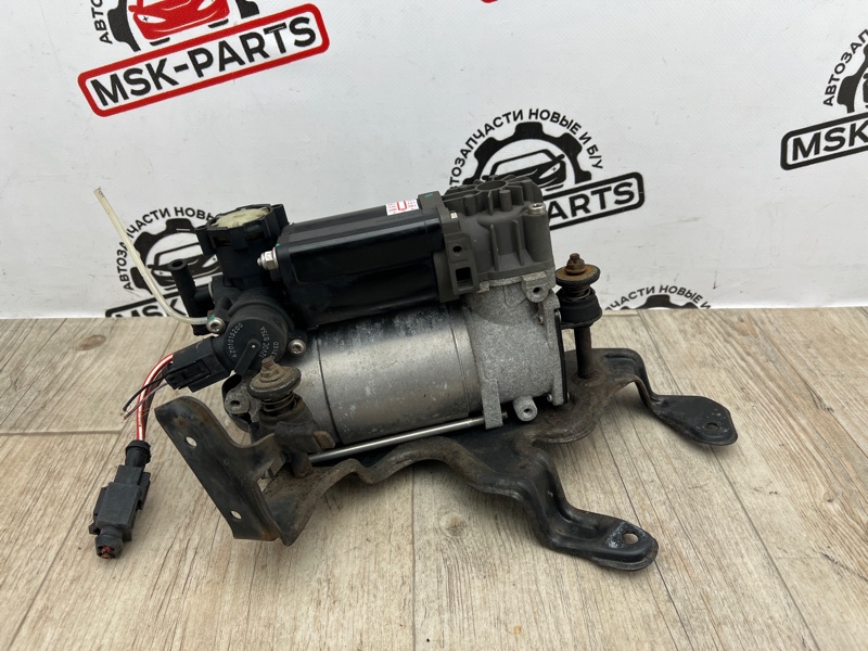 Компрессор пневмоподвески Mercedes-Benz E-Class 2005 W211 OM646.961 A2113200304 контрактная