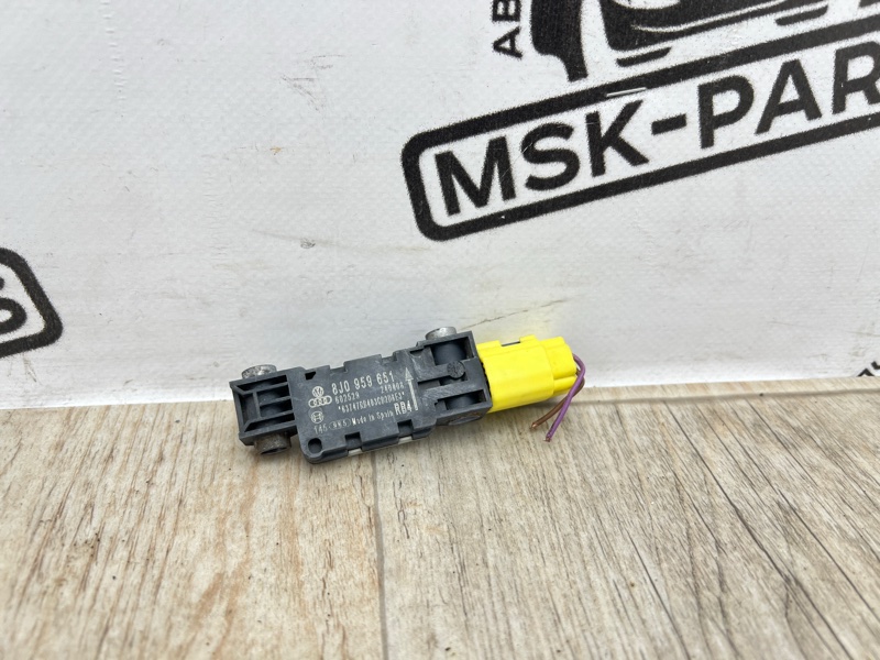 Датчик удара Airbag Audi A3 2008 8P 8J0959651 контрактная
