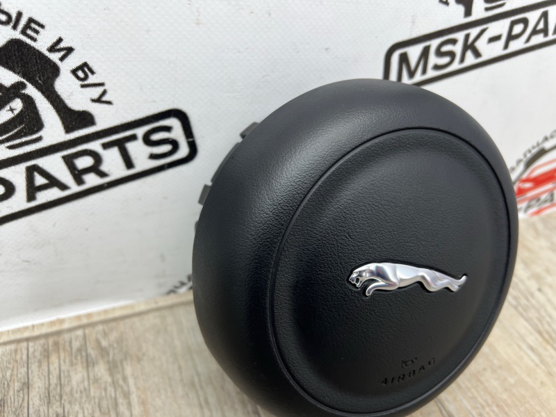 Подушка безопасности в руль Jaguar XE X760