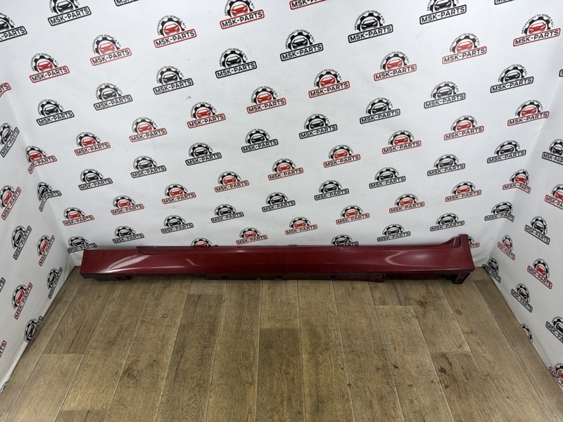 Запчасть накладка на порог наружная левая Infiniti Q50 2014 651.930 768514GA6A контрактная Накладка на порог наружная левая Infiniti Q50 2014 651.930 768514GA6A контрактная