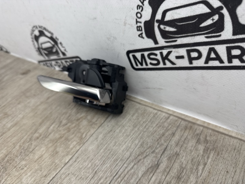 Ручка двери внутренняя правая Mazda 3 BP PEX3 Ручка двери внутренняя правая Mazda 3 BP PEX3