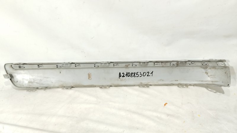 Молдинг бампера задний правый E-class 1999 W210 M112E28