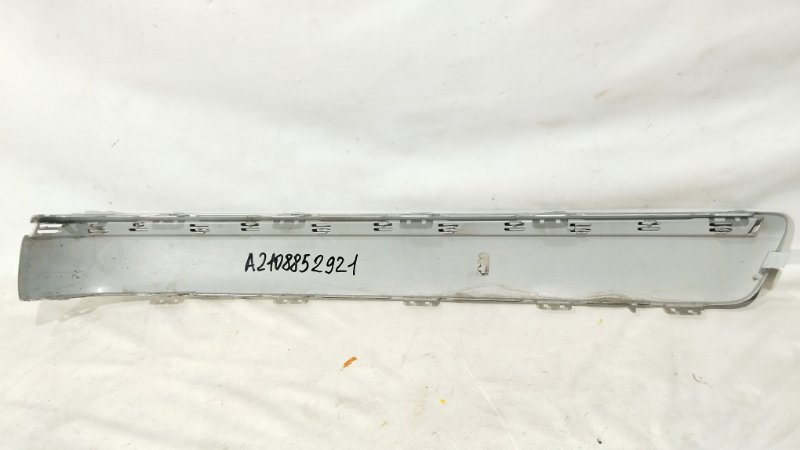 Молдинг бампера задний левый E-class 1999 W210 M112E28