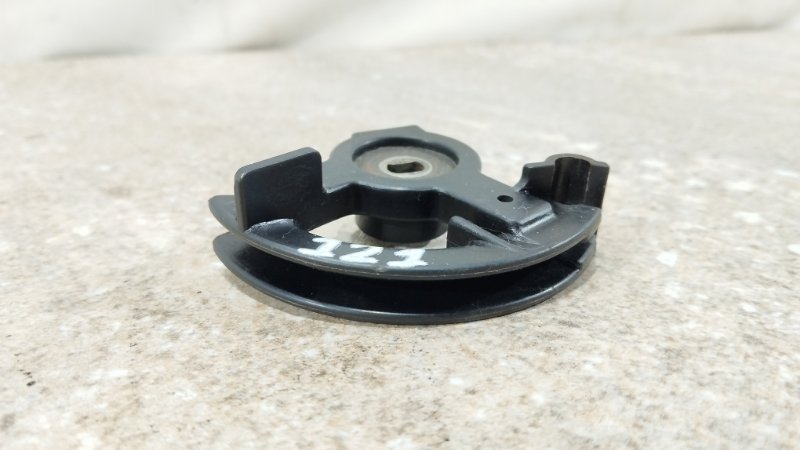 Ушко дроссельной заслонки Corolla 2003 NZE121 1NZFE