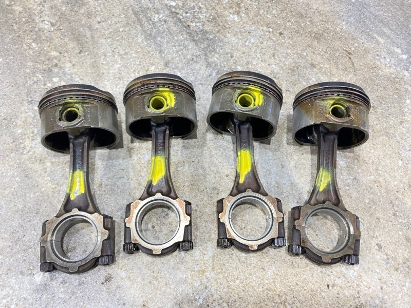 Запчасть шатун TOYOTA COROLLA CERES 1992 AE101 4AGE 13201-19126 Б/У Шатун TOYOTA COROLLA CERES 1992 AE101 4AGE 13201-19126 Б/У