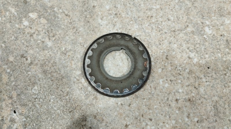 Запчасть шайба коленвала Ford Focus 2004 DFW EDDF XS4Z6375EA Б/У Шайба коленвала Ford Focus 2004 DFW EDDF XS4Z6375EA Б/У