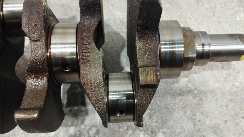 Коленвал Focus 2004 DFW EDDF Коленвал Focus 2004 DFW EDDF