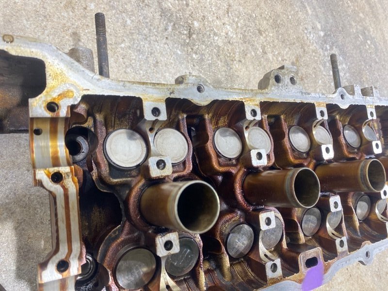 Головка блока цилиндров AD 2001 VFY11 QG15DE