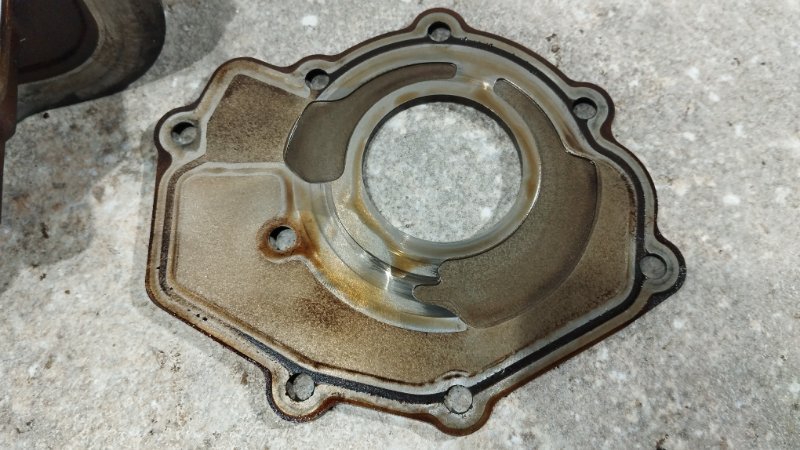 Масляный насос Focus 2004 DFW EDDF