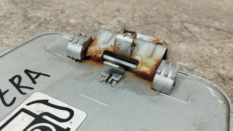 Лючок бензобака spectra 2007 SD S6D