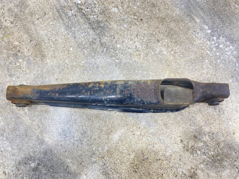 Рычаг подвески задний левый Mirage 2001 CK5A 4G93 Рычаг подвески задний левый Mirage 2001 CK5A 4G93