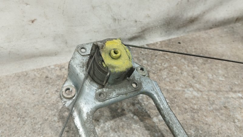 Стеклоподъемник задний левый Focus 2005 DFW CDDA