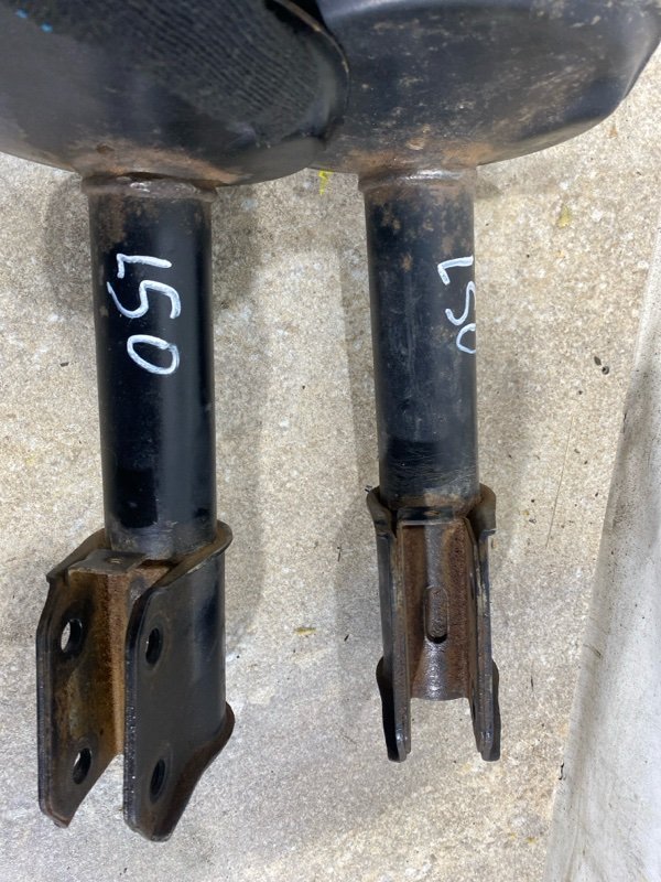 Амортизатор передний LOGAN 2006 LS0 K7M710