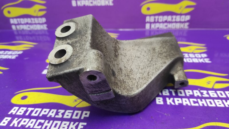 Кронштейн впускного коллектора Bluebird Sylphy 2001 G10 QG18DE