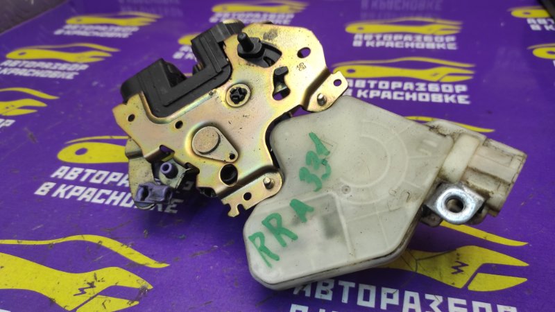 Замок двери задний правый Cefiro 2000 A33 VQ20DE