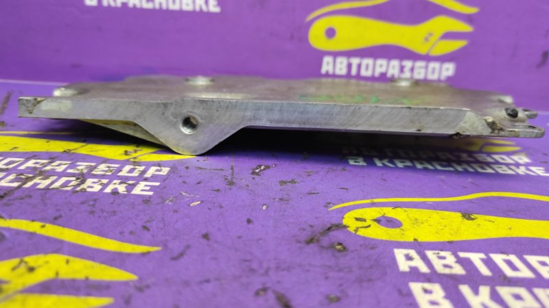 Крышка головки блока цилиндров Nissan Almera N16 QG18DE