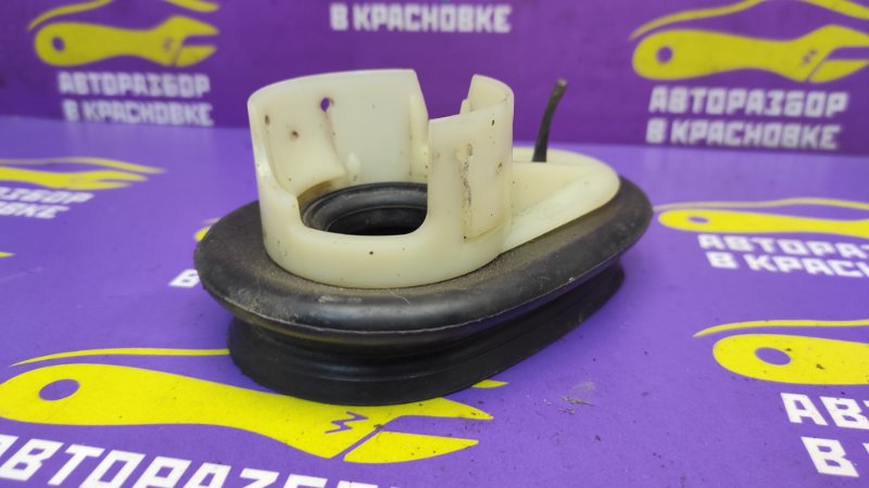 Пыльник рулевой колонки Almera 2014 G15 K4M