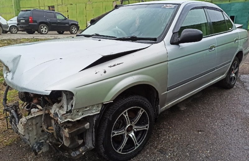Кронштейн компрессора кондиционера Nissan Sunny FB15-043034 QG15DE