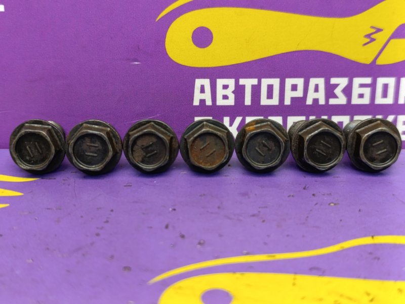 Болт маховика Camry 2008 ACV40 2AZ-FE