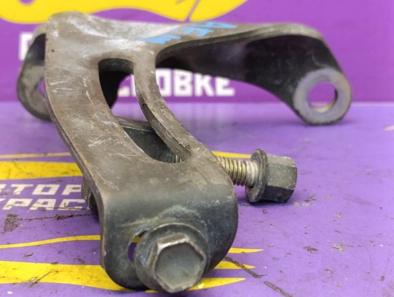 Натяжитель ремня генератора Corolla Spacio 2000 AE111 4AFE