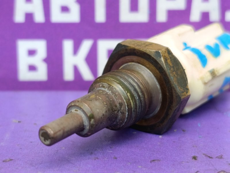 Датчик температуры охлаждающей жидкости LS460L 2008 USF46 1URFSE