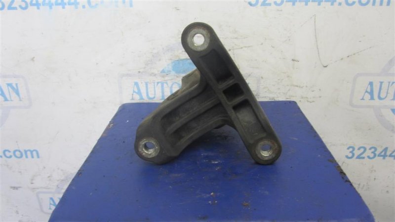 Подушка двигателя — 3