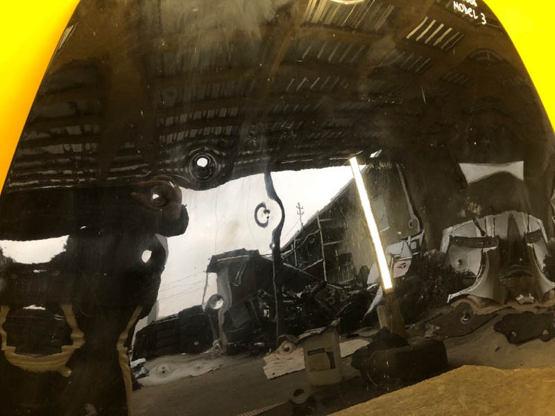 Капот — 3