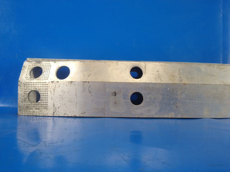 Усилитель заднего бампера — 2