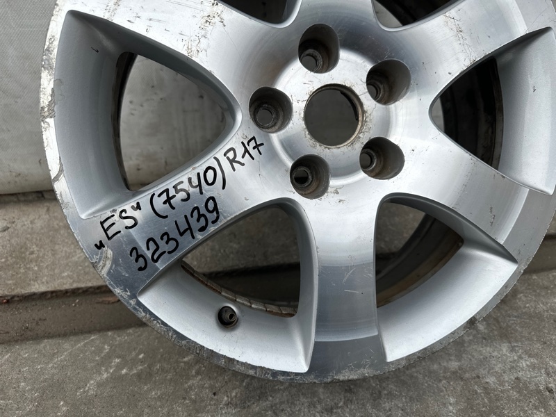Диск R17 — 4