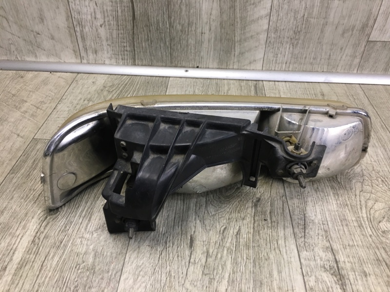 Фара — 4