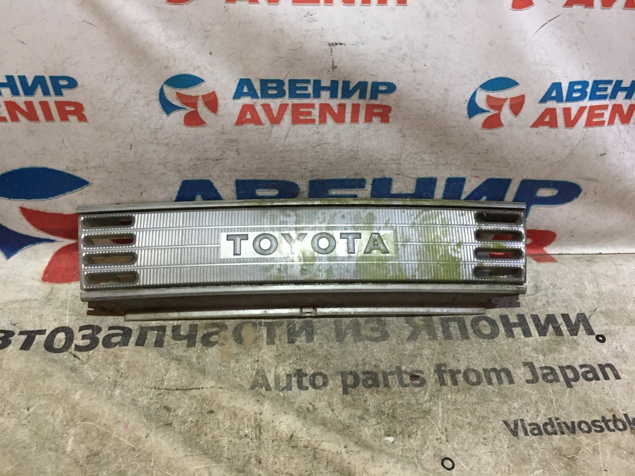 Решетка Toyota Town Ace YR21 Решетка Toyota Town Ace YR21