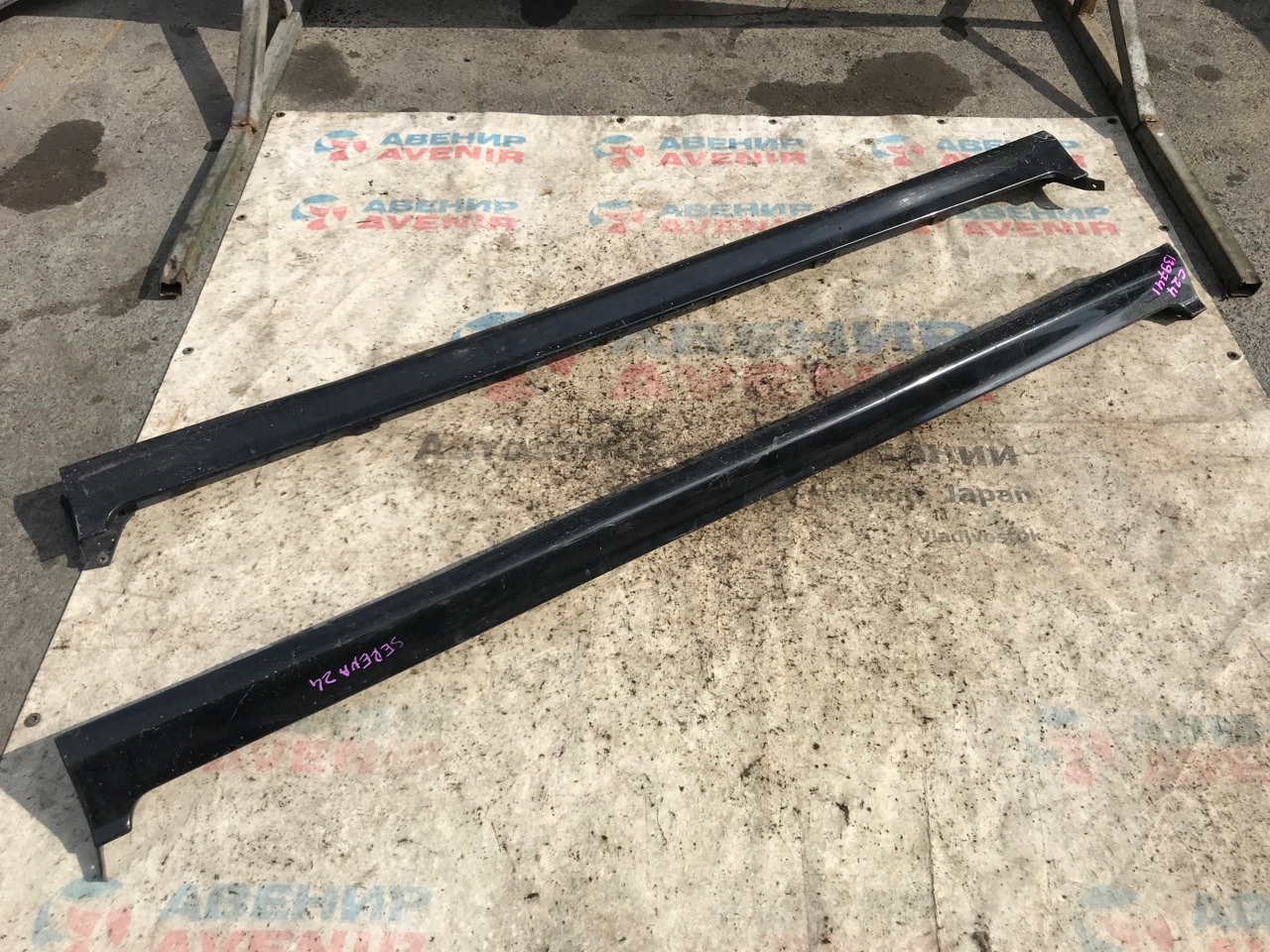 Порог Nissan Serena C24 Порог Nissan Serena C24