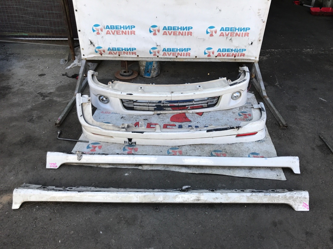 Обвес Toyota Raum NCZ20 задний Обвес Toyota Raum NCZ20 задний