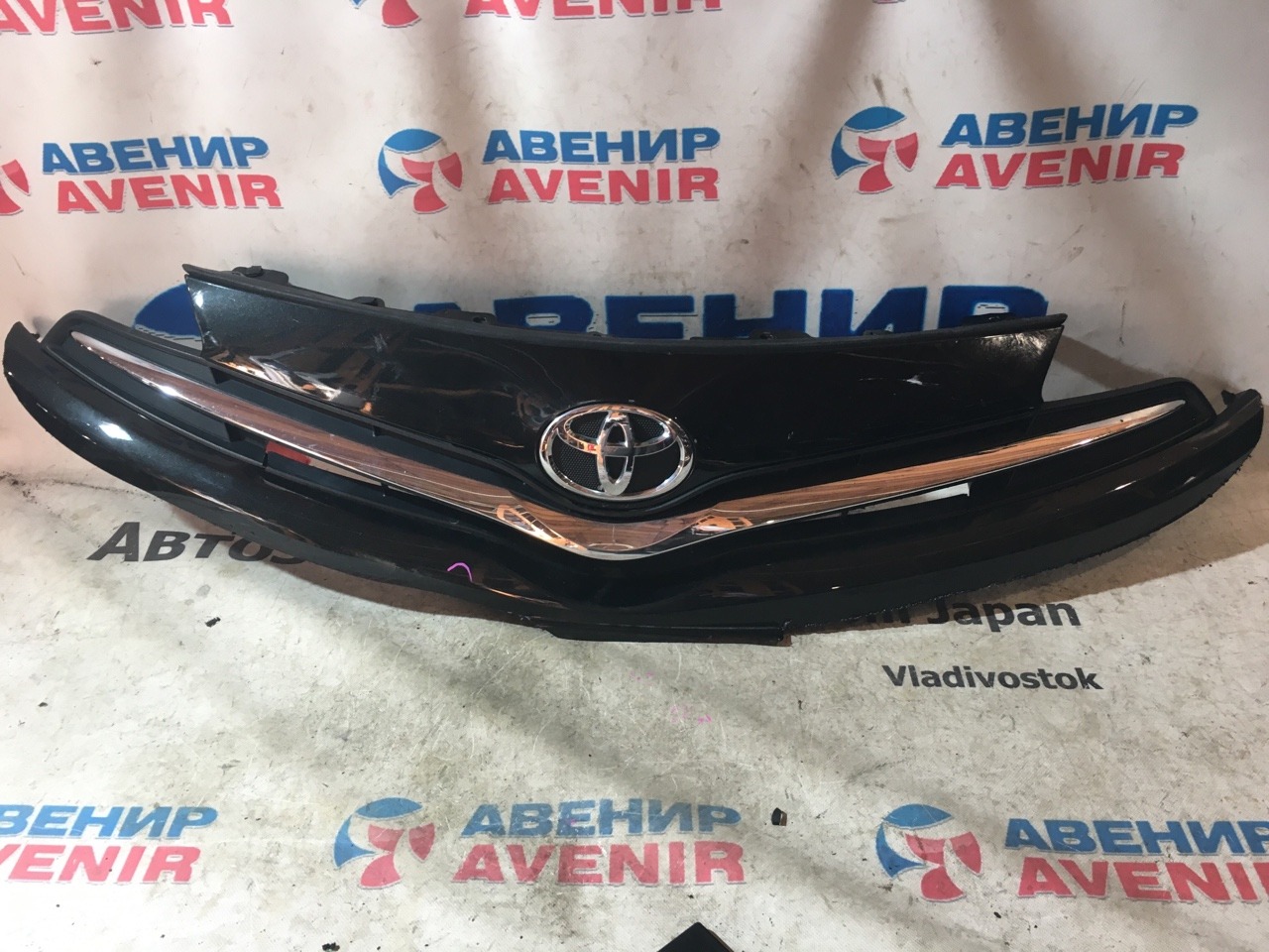 Решетка Toyota Ractis NCP125 Решетка Toyota Ractis NCP125