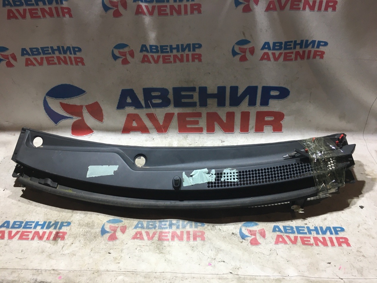 Жабо Daihatsu Mira E:s LA350S Жабо Daihatsu Mira E:s LA350S