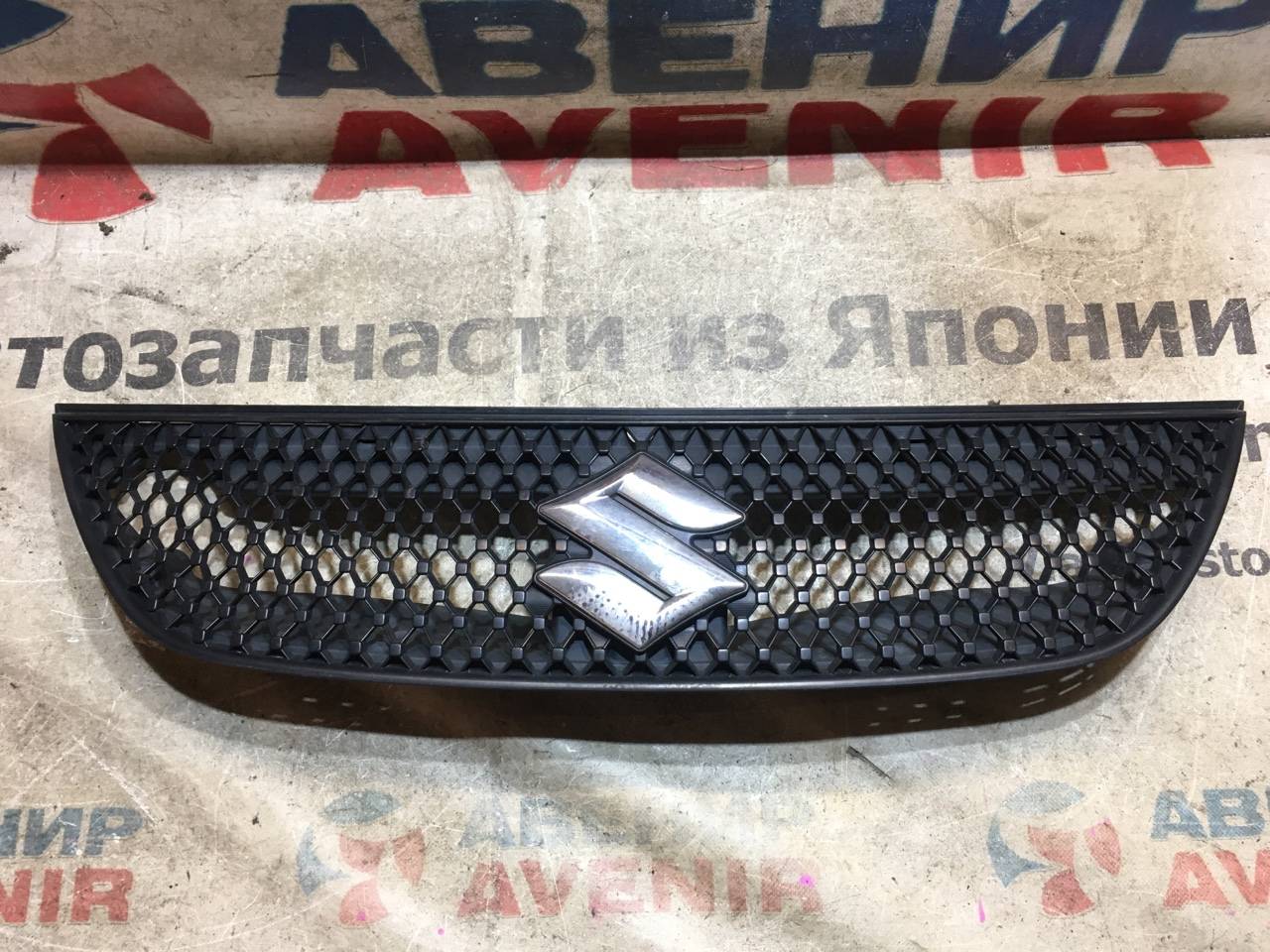 Решетка Suzuki Sx4 YA11S передняя