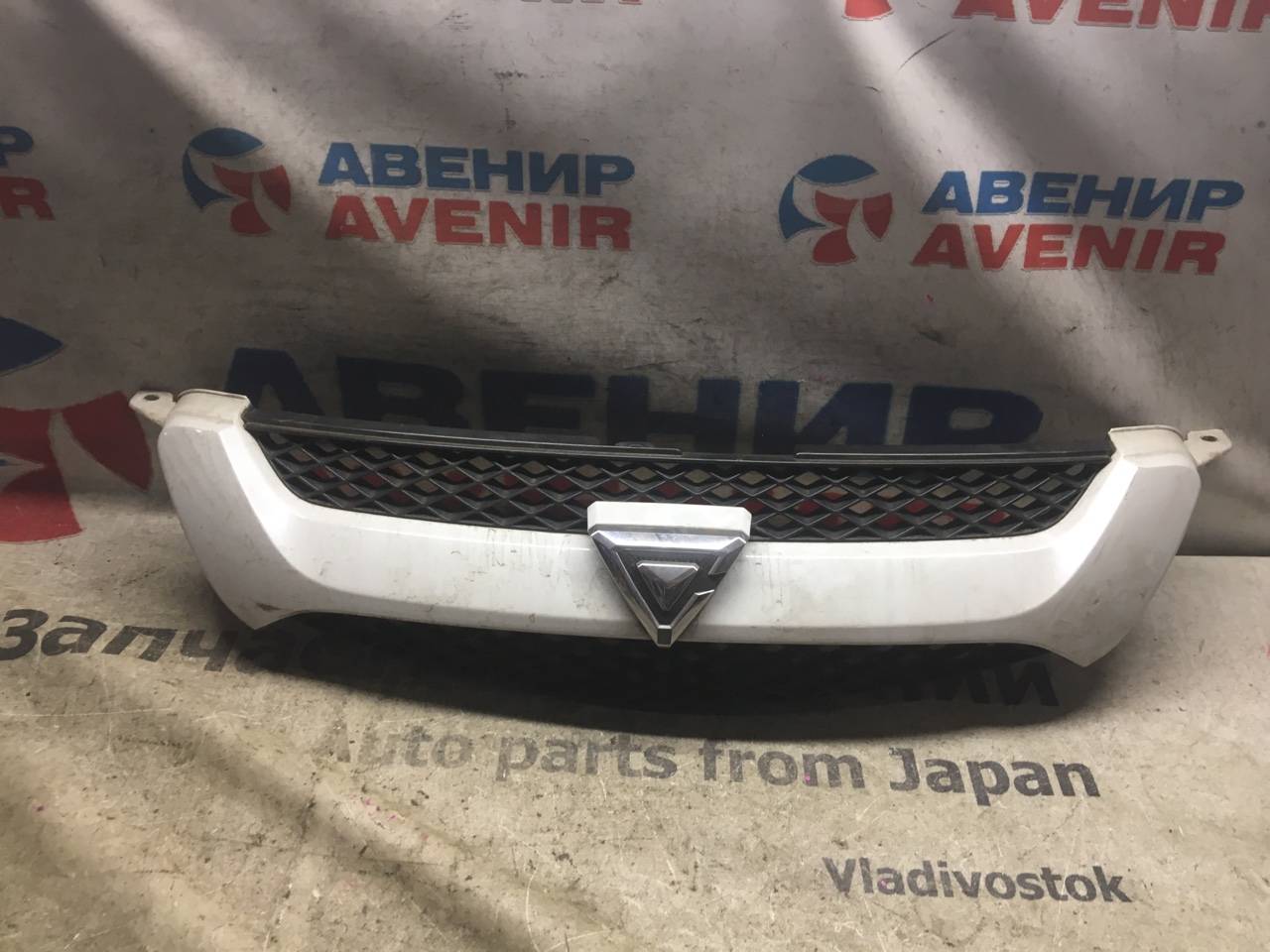 Решетка Toyota Caldina ZZT241